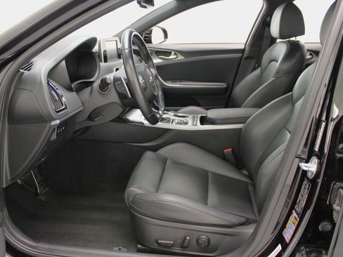 Used 2019 Kia Stinger GT image 31