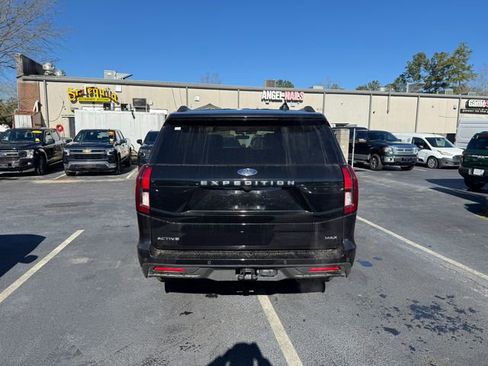 Used 2025 Ford Expedition Max Active image 7