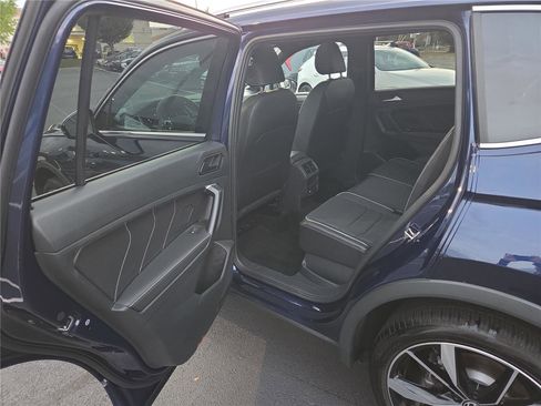 Used 2024 Volkswagen Tiguan SEL R-Line image 26
