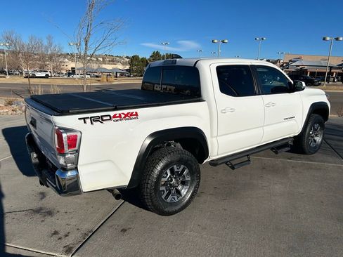 Used 2023 Toyota Tacoma TRD Off-Road image 8