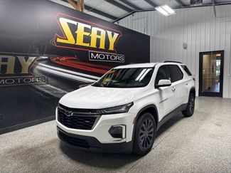 Used 2023 Chevrolet Traverse RS FWD video 1