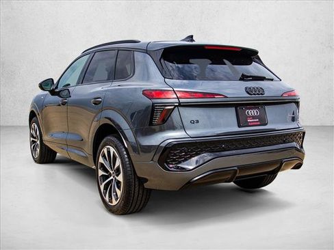 New 2026 Audi Q3 quattro 2.0T AWD/4WD image 7