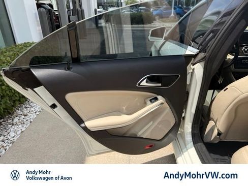 Used 2014 Mercedes-Benz CLA 250 image 20