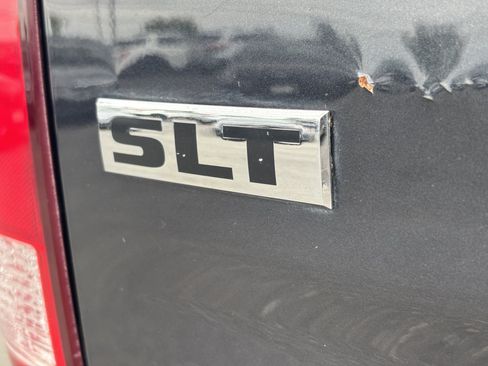 Used 2014 RAM 1500 Classic SLT AWD/4WD image 11