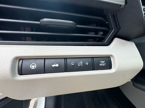 Used 2019 Nissan Altima 2.5 SV image 18