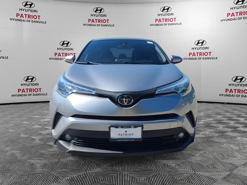 Used 2018 Toyota C-HR XLE FWD image 8