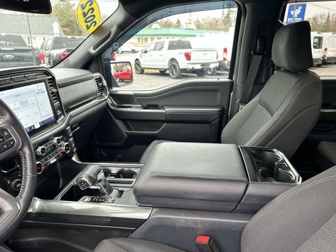 Certified 2022 Ford F150 XLT w/ Equipment Group 302A High image 24