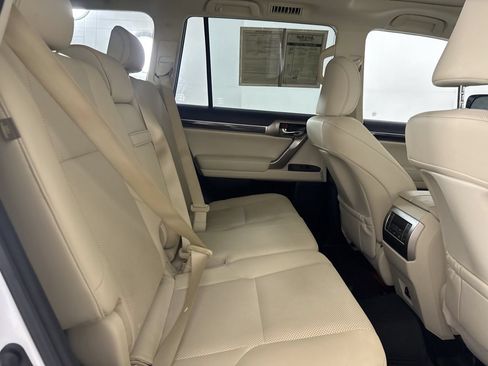 Used 2021 Lexus GX 460 Premium w/ Premium Package AWD/4WD image 31