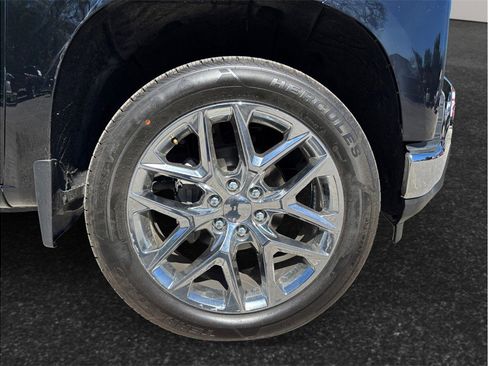 Used 2019 Chevrolet Silverado 1500 LT w/ All-Star Edition image 12