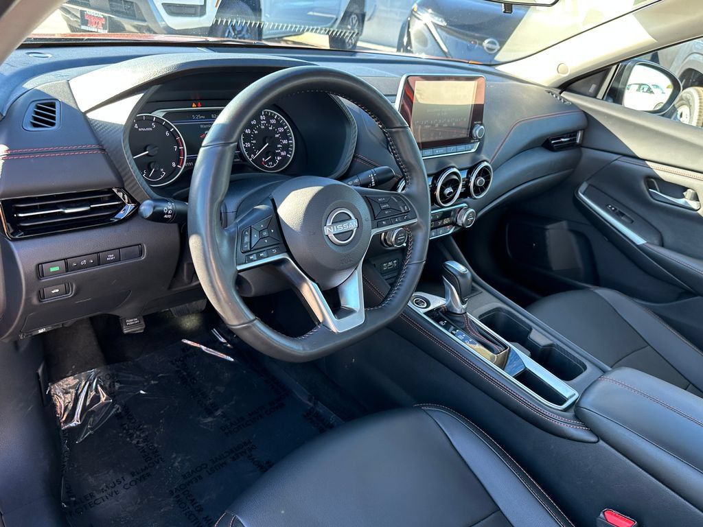 Used 2024 Nissan Sentra SR w/ SR Premium Package FWD image 20