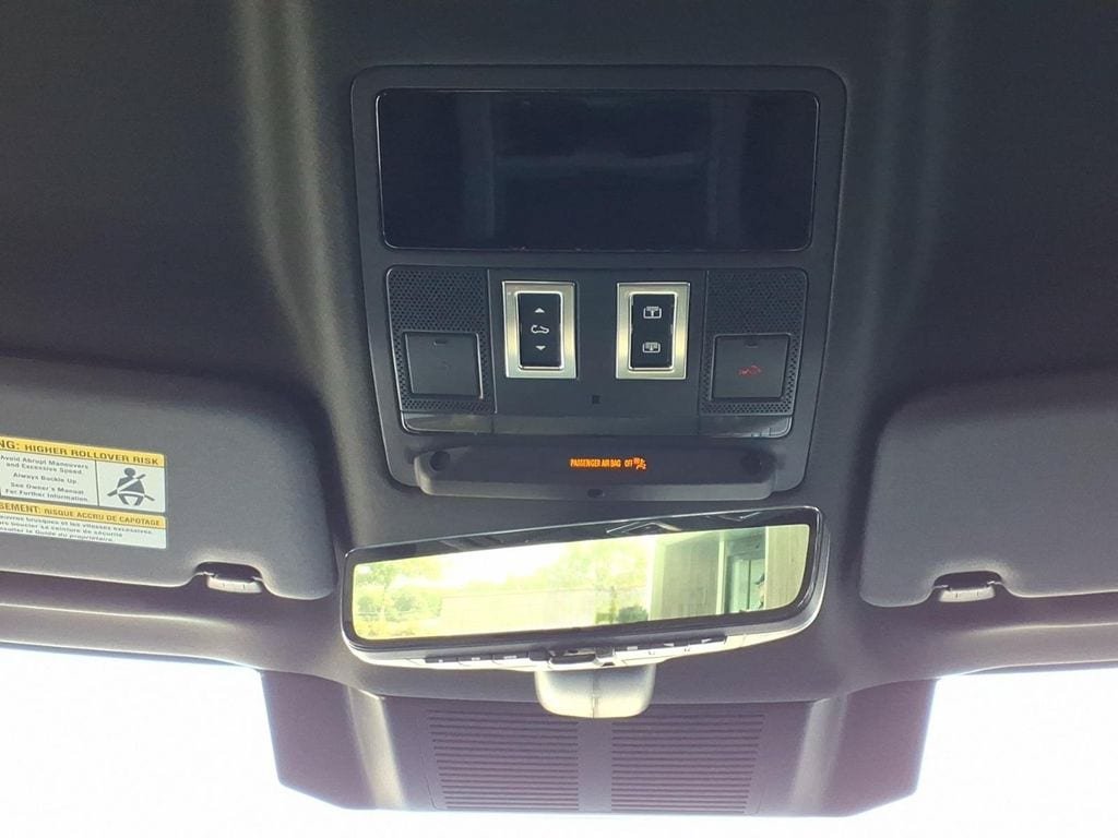 New 2026 Land Rover Defender 110 S AWD/4WD image 23