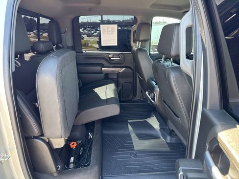 Used 2022 Chevrolet Silverado 3500 LTZ w/ LTZ Texas Edition AWD/4WD image 19