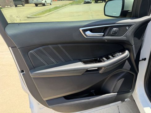 Used 2019 Ford Edge ST w/ Equipment Group 401A AWD/4WD image 22