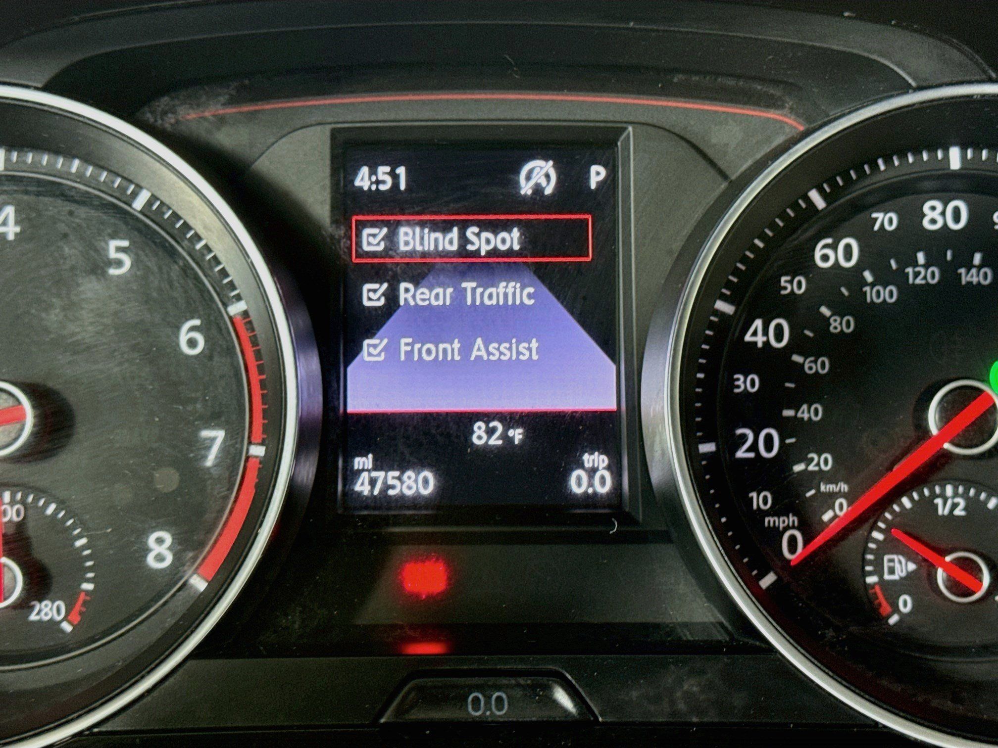 Used 2019 Volkswagen GTI SE FWD image 16