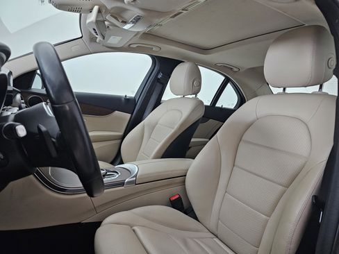 Used 2020 Mercedes-Benz C 300 4MATIC Sedan image 9