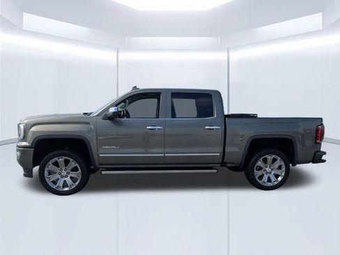 Used 2018 GMC Sierra 1500 Denali w/ Denali Ultimate Package AWD/4WD image 5
