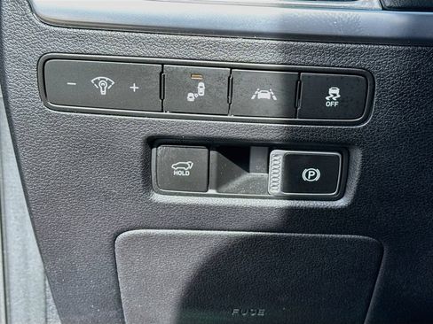 Used 2021 Hyundai Palisade Limited FWD image 10