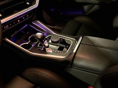 Certified 2025 BMW XM AWD/4WD image 15