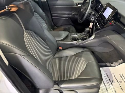 Used 2023 Toyota Camry SE image 27