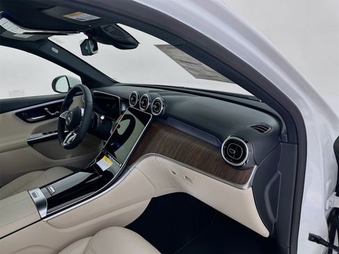 New 2026 Mercedes-Benz GLC 300 4MATIC image 31