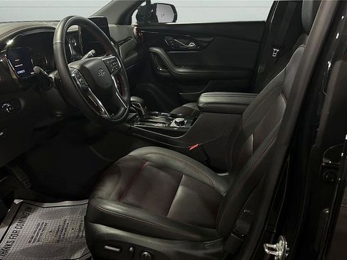 Used 2025 Chevrolet Blazer RS w/ Driver Confidence II Package image 6