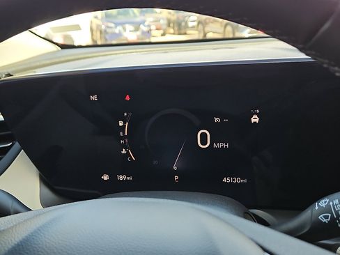 Used 2024 Buick Encore GX Sport Touring image 18