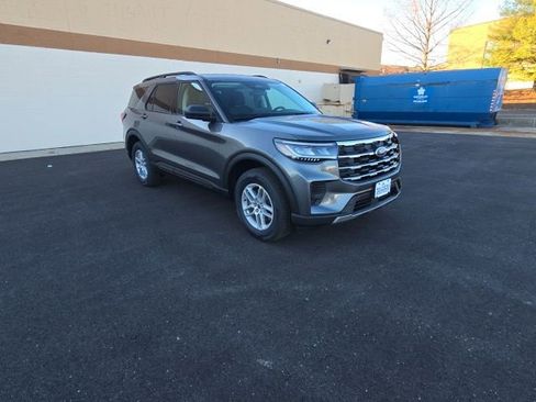 New 2026 Ford Explorer Active image 7