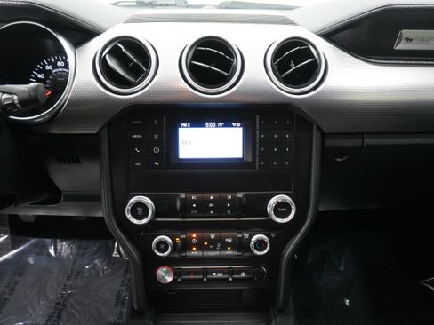 Used 2019 Ford Mustang GT RWD image 20