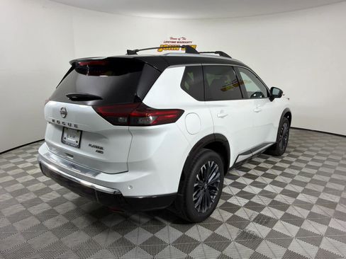 Certified 2026 Nissan Rogue Platinum AWD/4WD image 6