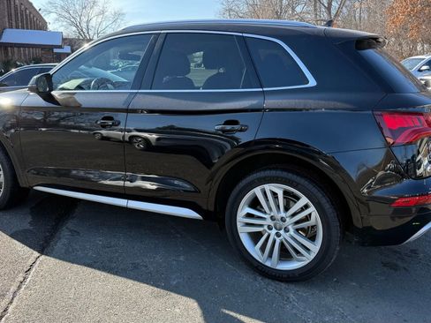 Used 2019 Audi Q5 2.0T Premium Plus w/ Premium Plus Package image 6
