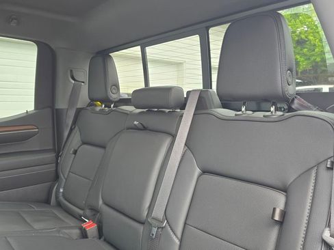 Used 2024 GMC Sierra 1500 Denali w/ Denali Reserve Package AWD/4WD image 17