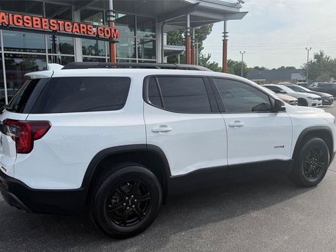 Used 2023 GMC Acadia AT4 w/ Technology Package AWD/4WD image 2