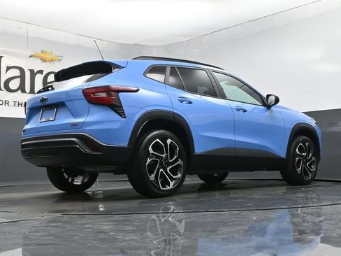 Used 2024 Chevrolet Trax RS w/ Driver Confidence Package FWD image 42