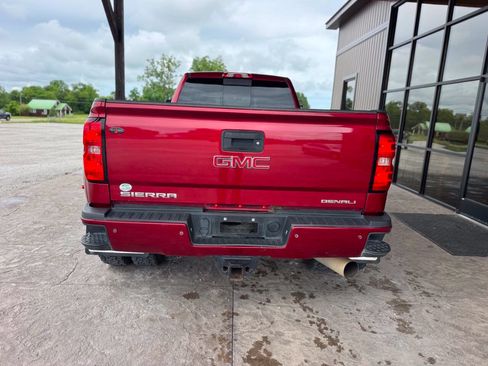 Used 2019 GMC Sierra 3500 Denali w/ Duramax Plus Package AWD/4WD image 6