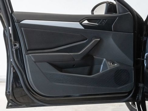 Used 2025 Volkswagen Jetta S FWD image 8