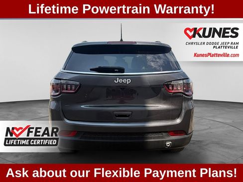 Used 2023 Jeep Compass Latitude AWD/4WD image 8