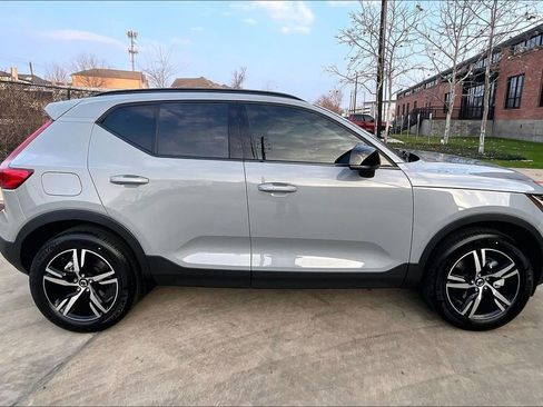 New 2026 Volvo XC40 B5 Core AWD/4WD image 22