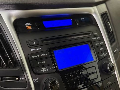 Used 2013 Hyundai Sonata GLS w/ Popular Equipment Pkg image 18
