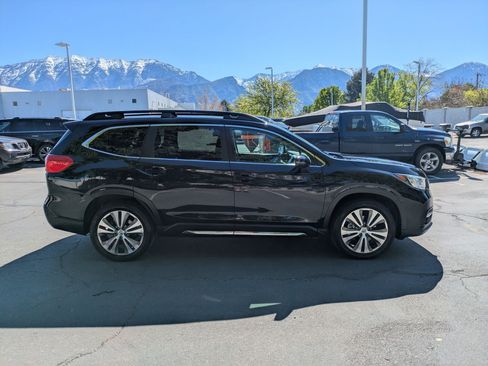 Used 2021 Subaru Ascent Limited AWD/4WD image 2