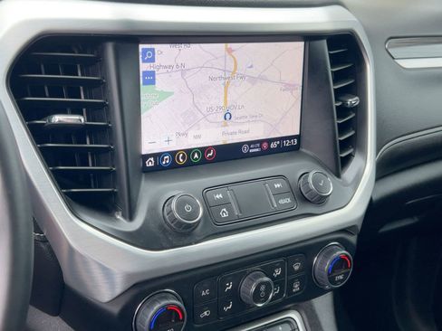 Certified 2023 GMC Acadia SLT image 23