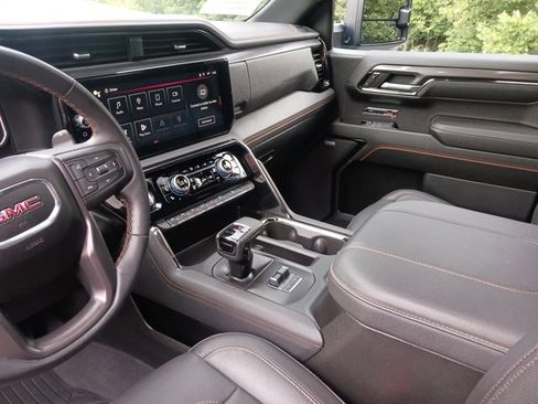 Used 2023 GMC Sierra 1500 AT4 w/ Technology Package image 25