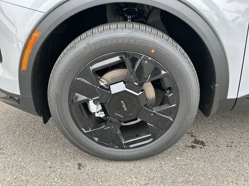 New 2026 Kia Sportage X-Line image 9