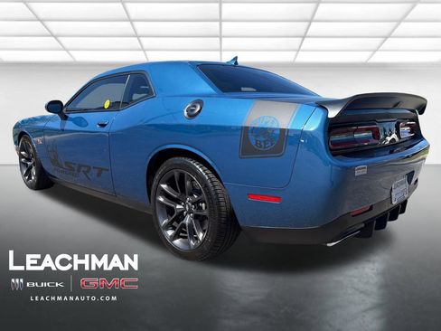 Used 2021 Dodge Challenger R/T Scat Pack RWD image 6