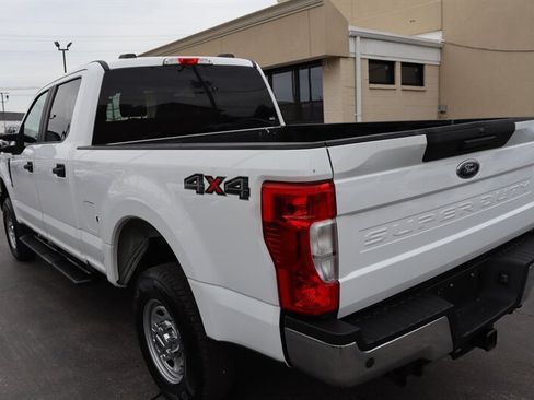 Used 2022 Ford F250 XL w/ Power Equipment Group AWD/4WD image 5
