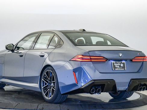 New 2026 BMW M5 w/ Executive Package image 2