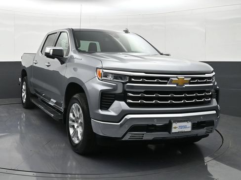 Certified 2025 Chevrolet Silverado 1500 LTZ AWD/4WD image 7