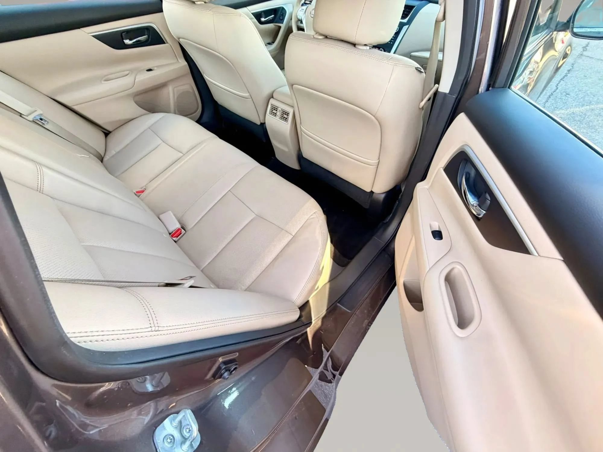 Used 2017 Nissan Altima 2.5 SL w/ 2.5 Technology Package FWD image 15