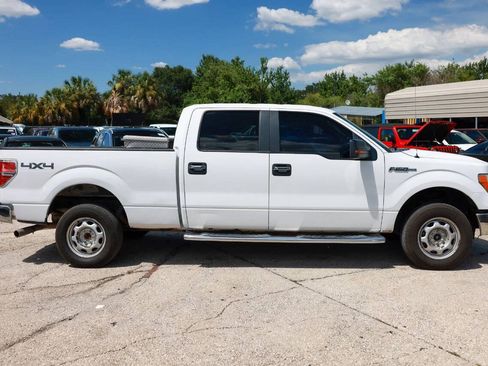 Used 2014 Ford F150 XLT w/ Equipment Group 302A Luxury AWD/4WD image 9