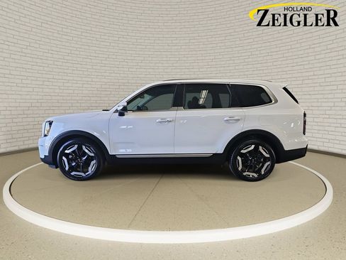 Certified 2023 Kia Telluride EX FWD image 8