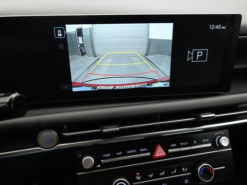 New 2025 Hyundai Tucson SE image 13